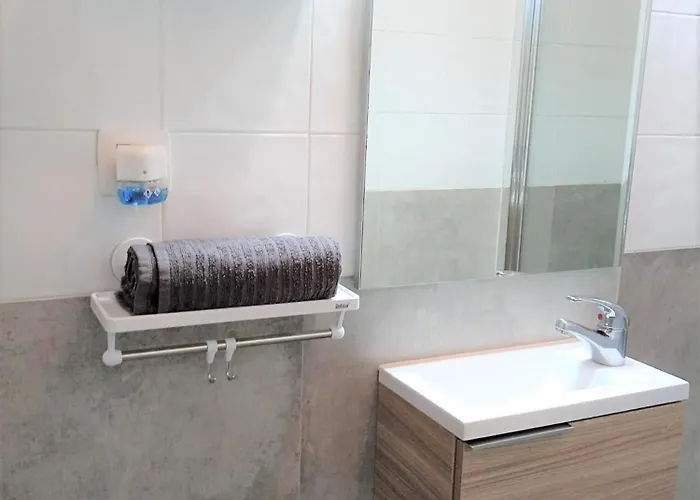 Bcn 324 Apartman *