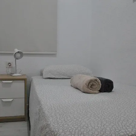 Bcn 324 巴塞罗那